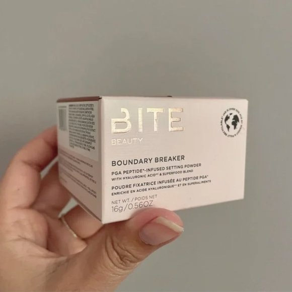 Bite Beauty Boundary Breaker PGA Peptide Infuse Loose Setting Powder - Cupuacu - Picture 2 of 5